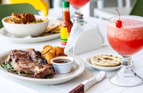 San Luis Talpa Hotel | 28 m² Hotel ∙ 5 guests