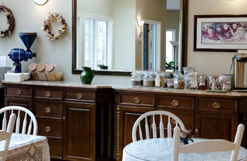 Canmore House | 28 m² Motel ∙ 2 bedrooms ∙ 4 guests