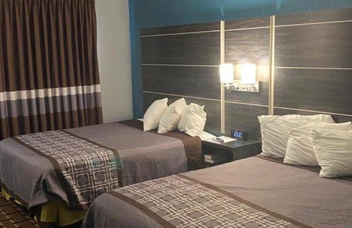 Faribault Hotel | 28 m² Motel ∙ 4 guests