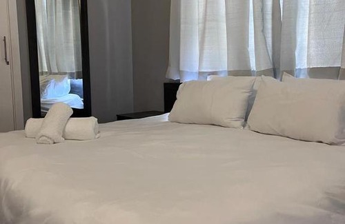 Scottsville Bed & Breakfast | 28 ON WOOD