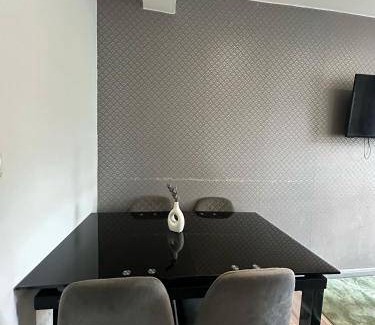Euston Apartment | 280 m² Apartment ∙ 3 bedrooms ∙ 8 guests