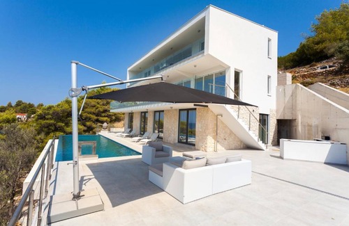 Vela Luka Apartment | 280 m² Apartment ∙ 4 bedrooms ∙ 8 guests