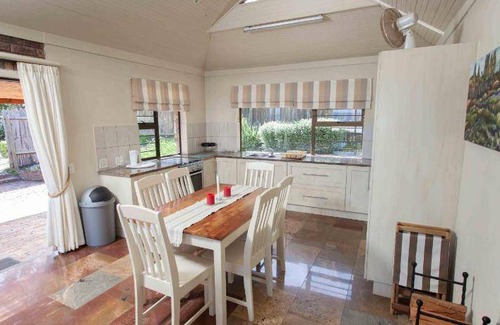 Keurboomstrand Ski Chalet | 280 m² Chalet ∙ 2 bedrooms ∙ 6 guests
