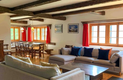 Vercorin Ski Chalet | 280 m² Chalet ∙ 5 bedrooms ∙ 12 guests