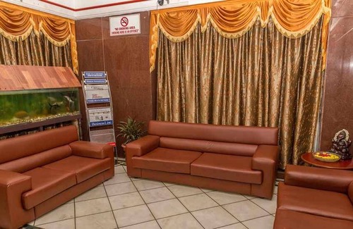 Vadapalani Hotel | 280 m² Hotel ∙ 4 guests