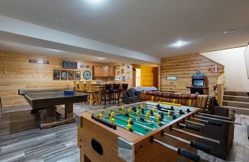 Friendship House | 280 m² House ∙ 5 bedrooms ∙ 15 guests
