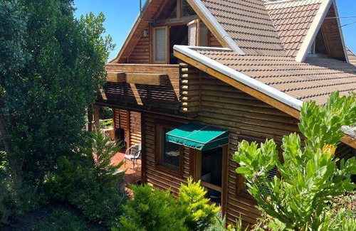 Keurboomstrand Villa | 280 m² Villa ∙ 3 bedrooms ∙ 6 guests