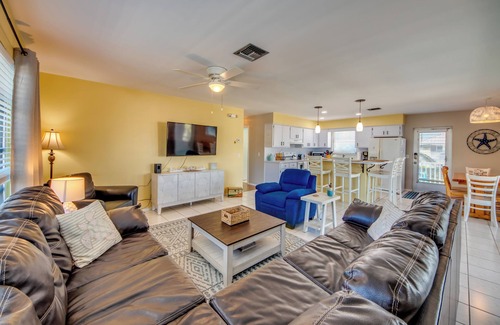 Fort Myers Beach House | 280 Ostego - Pet Friendly Pool Home by the Beach & Times Square!