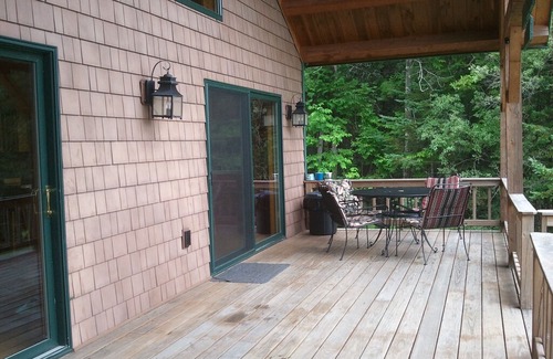Dexter Cottage | 280 Shore Road Camp, Dexter, ME