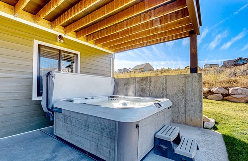 Sweetwater House | 281 m² House ∙ 4 bedrooms ∙ 19 guests
