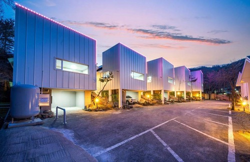 Sang House | 281 m² Motel ∙ 12 guests