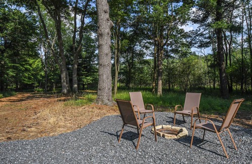Blakeslee House | 282 m² House ∙ 4 bedrooms ∙ 9 guests