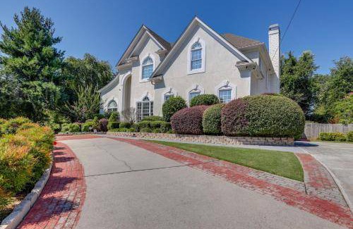 Duluth House | 284 m² House ∙ 4 bedrooms ∙ 8 guests