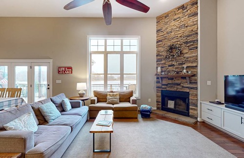 Mineral House | 285 m² House ∙ 6 bedrooms ∙ 15 guests