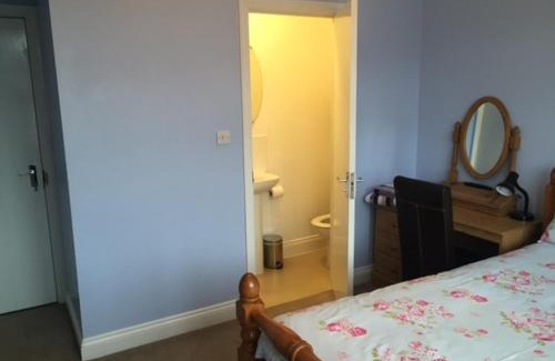 Palmers Green House | 287 Green Lanes