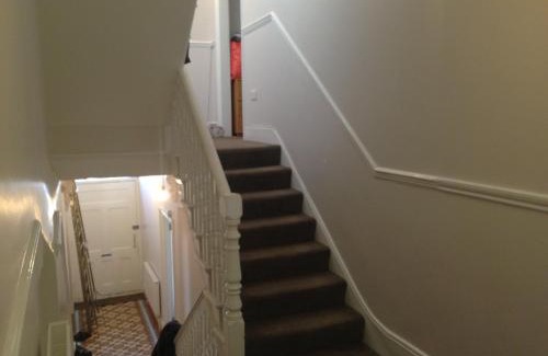 Palmers Green House | 287 Green Lanes