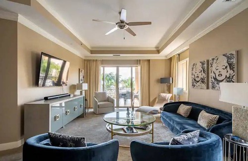Seven Mile Beach Apartment | 287 m² Apartment ∙ 4 bedrooms ∙ 10 guests