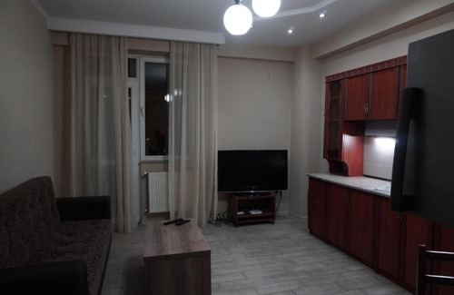 Saburtalo Apartment | 29-29a Adam Mitskevichi Street