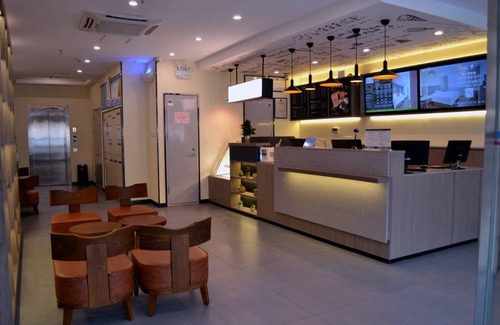 Shijiazhuang City Center Hotel | 29 m² Hotel ∙ 4 guests