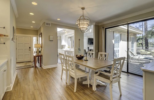 Sea Pines House | 29 Stoney Creek - Harbour Town is just a quick walk away - Dog Friendly