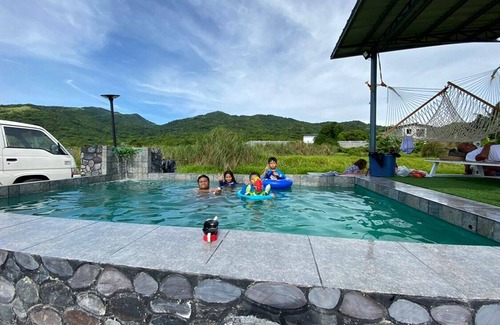 Jala-jala House | 290 m² House ∙ 3 bedrooms ∙ 15 guests