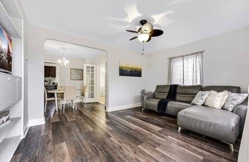 Highland Garden Villa | 2908 Hollywood in Hollywood