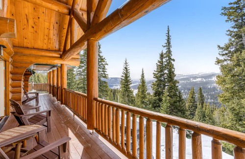Alma Cabin | 291 m² Cabin ∙ 3 bedrooms ∙ 6 guests