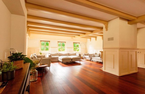 Municipality of Heerhugowaard Villa | 293 m² Villa ∙ 5 bedrooms ∙ 13 guests