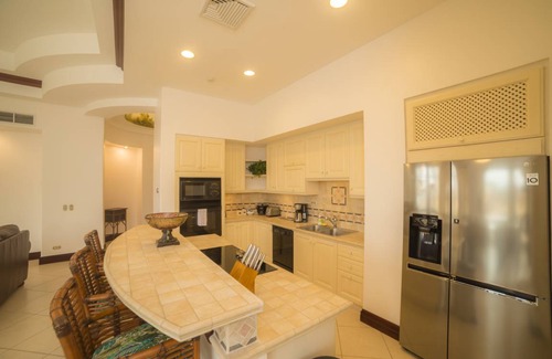 Herradura Condo | 297 m² Condo ∙ 3 bedrooms ∙ 8 guests