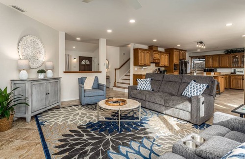 Olde Carlsbad House | 297 m² House ∙ 5 bedrooms ∙ 11 guests