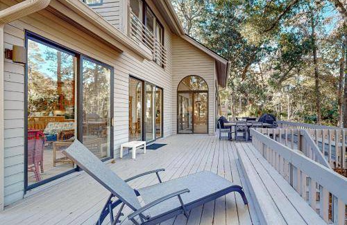 Vanderhorst Plantation House | 298 m² House ∙ 4 bedrooms ∙ 10 guests