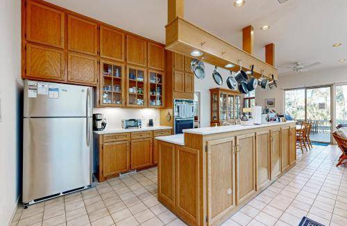 Vanderhorst Plantation House | 298 m² House ∙ 4 bedrooms ∙ 10 guests