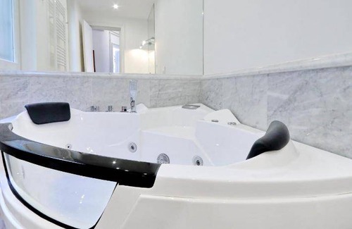 Sallustiano Apartment | 299 m² Apartment ∙ 5 bedrooms ∙ 10 guests