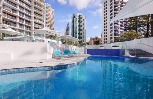 Gold Coast Apartment | 29C Peninsula Summary