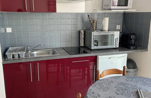 Saint-Vincent-sur-Jard Apartment | 29m2 central apartment with bicycle cellar