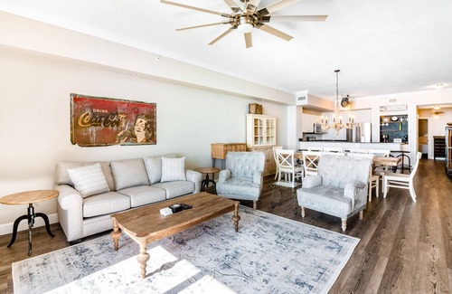 Panama City Beach Condo | 29th-floor, oceanfront condo with pool, ocean view & high-speed WiFi