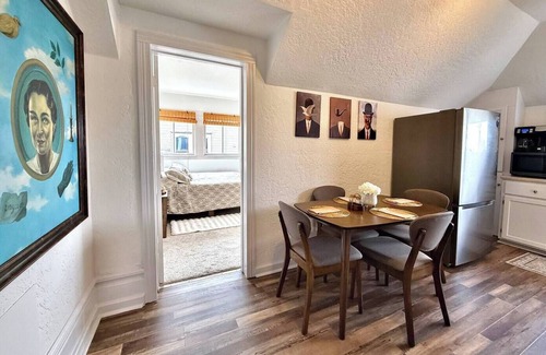 Arcata Apartment | 2B/1B Chic Downtown Luxury Apt