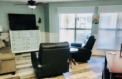 Gulf Shores Condo | #2b-2 b/2 B-Sleeps 6 - Book your beach getaway!!