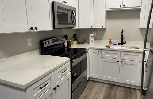 Sunnyvale West Apartment | 2B1B remold home near High-tech/Parking/Laundry in Sunnyvale