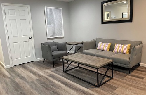 Sunnyvale West Apartment | 2B1B remold home near High-tech/Parking/Laundry in Sunnyvale