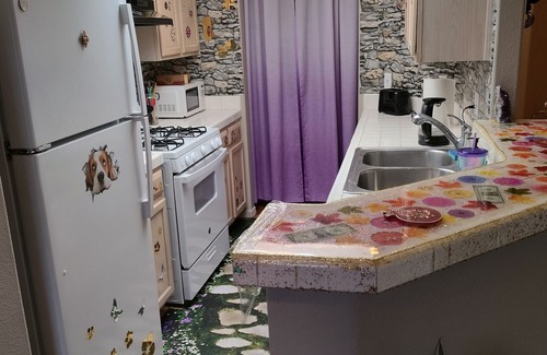 Green Valley Condo | 2b2b Condo in a gated community 10 mins from The Strip, 5 mins from the airport