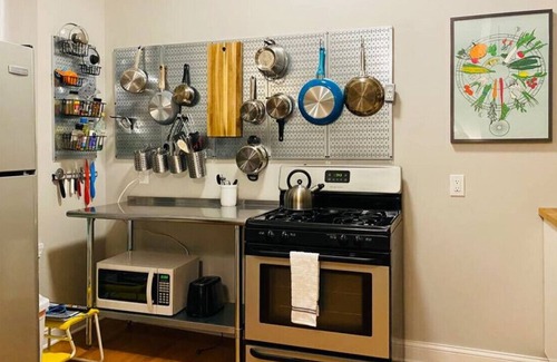 St. Louis Apartment | 2bd/1bath W/Parking ♥ The Grove