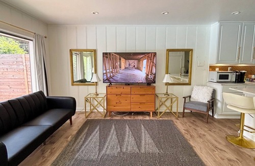 Central Oklahoma City House | 2Bd 2 ba with heated in-ground pool in Central OKC