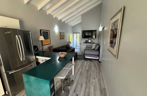 Cedar Grove Apartment | 2Bd Apartment on Main Rd - Ernie’s Place 2N