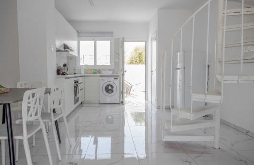 Paphos House | 2BD Garden Apartment