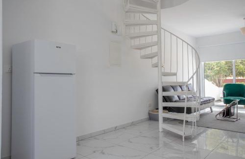 Paphos House | 2BD Garden Apartment