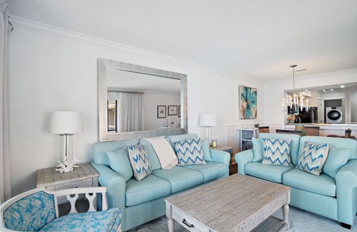 Sandestin Condo | 2BD w/Golf Cart, 2nd Floor Updated Condo, Pool