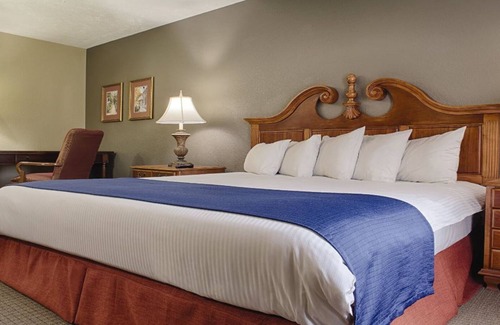 Williamsburg Resort | 2BD/Williamsburg - Kingsgate, Mini-Golf & Theater