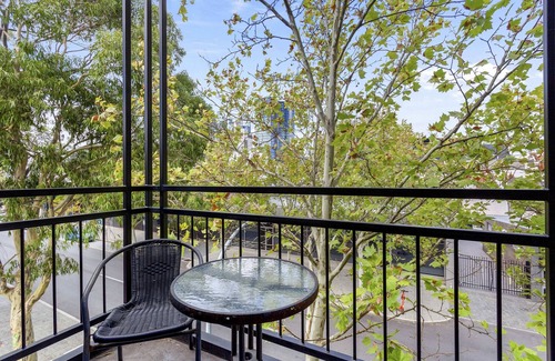 Northbridge Apartment | 2BDR 1BTH - Central James St Apartment