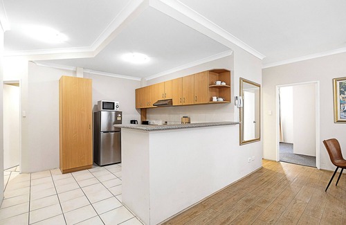 East Perth Apartment | 2BDR East Perth Getaway The intercom no longer works due to the hotel closure.